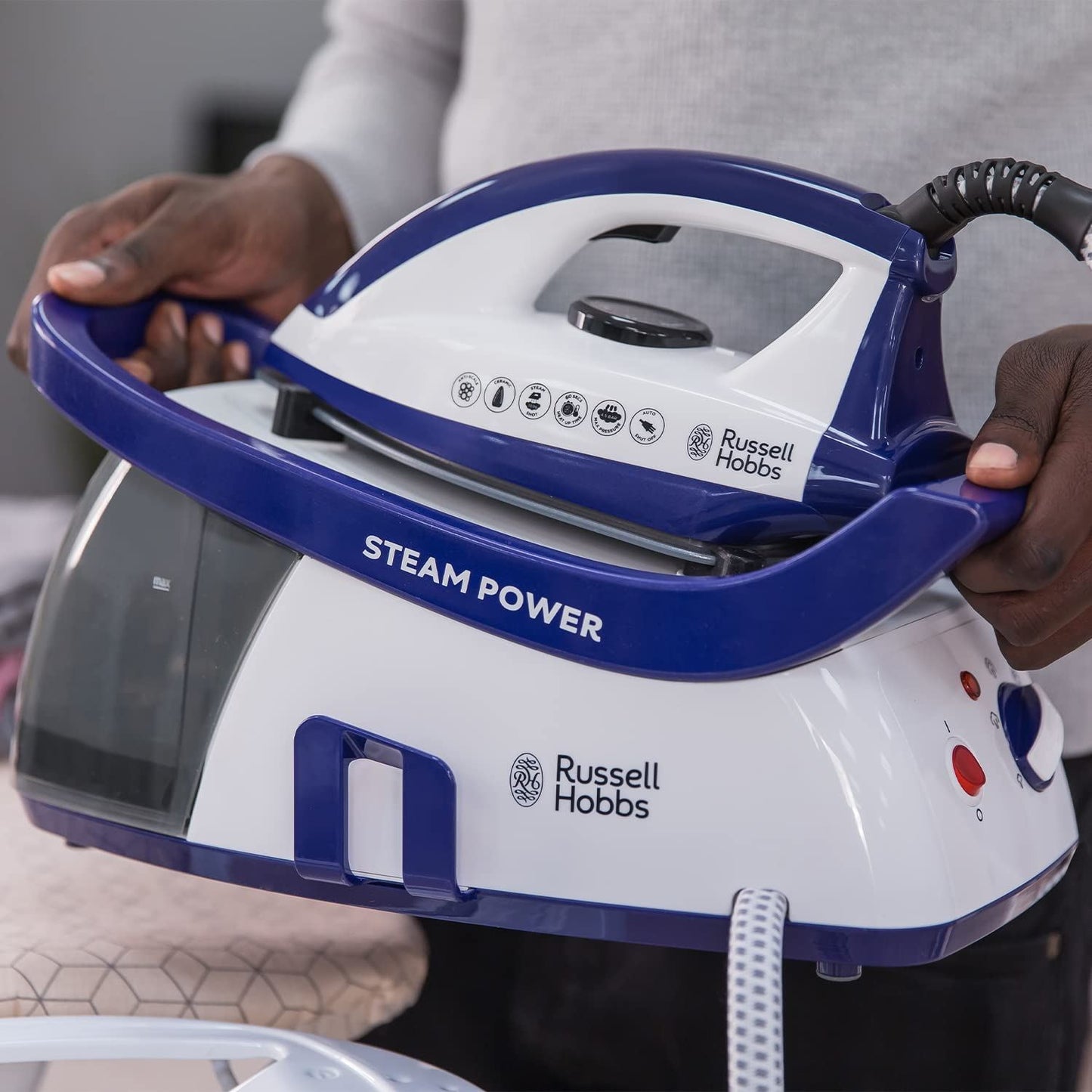Russell Hobbs Steam Generator Iron