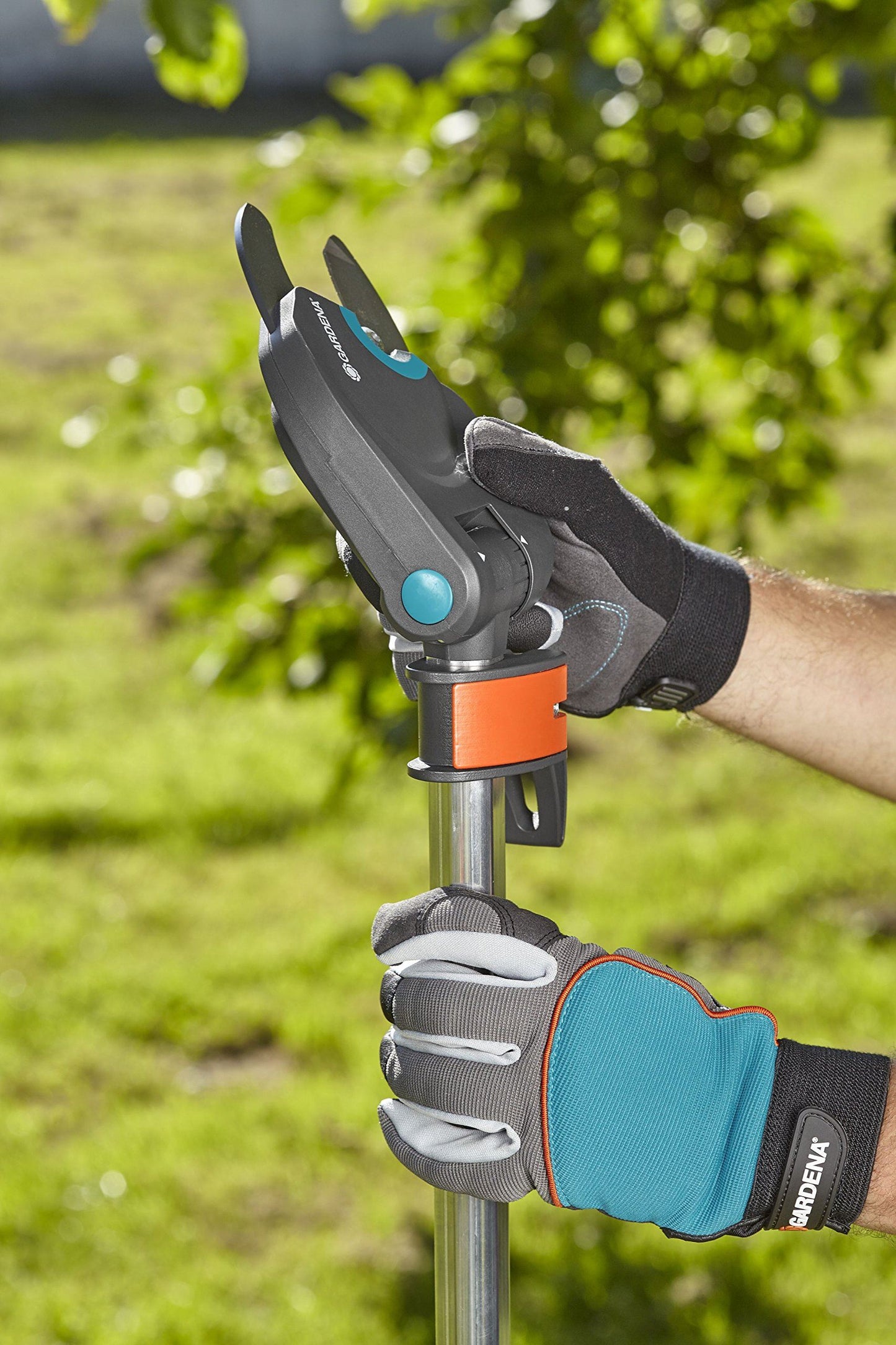 GARDENA StarCut Telescopic Tree and Pruning Lopper 410 Plus