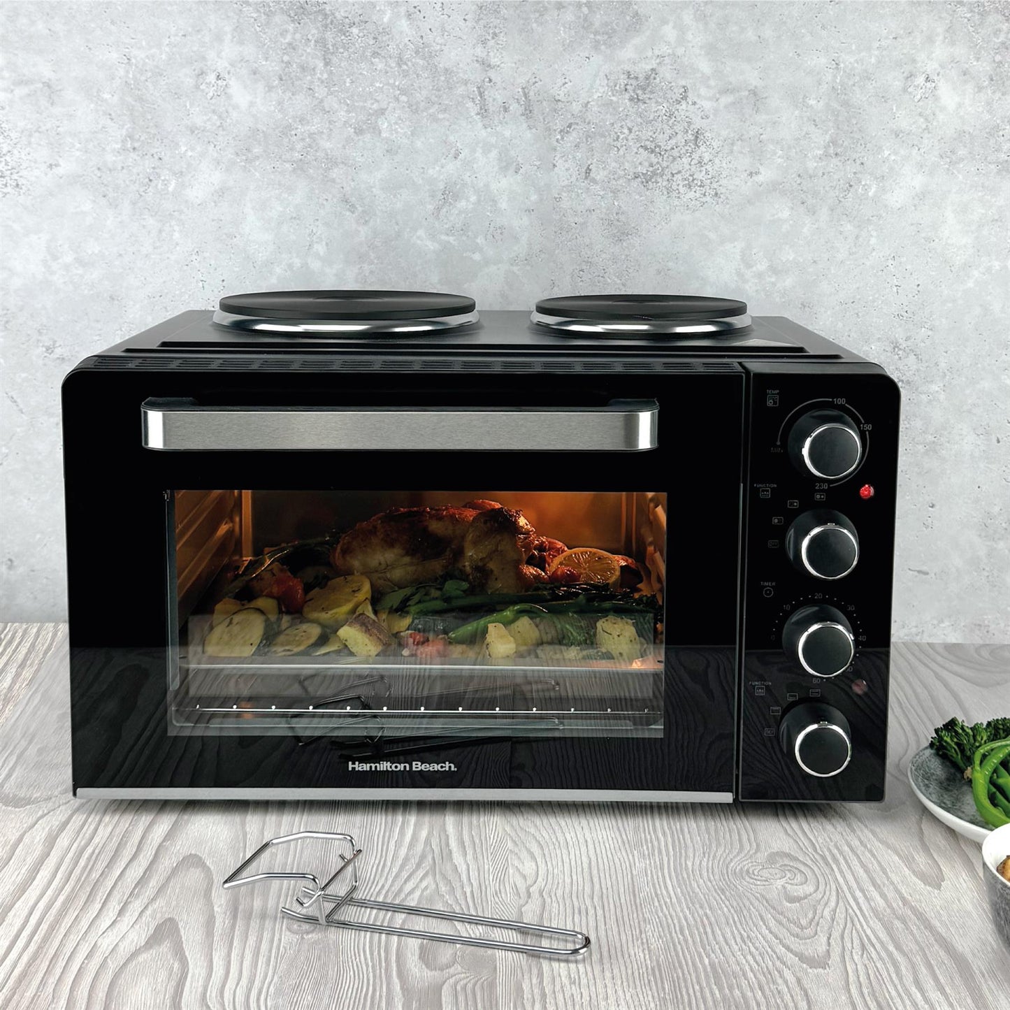 Hamilton Beach 28L Mini Oven with Double Hotplate