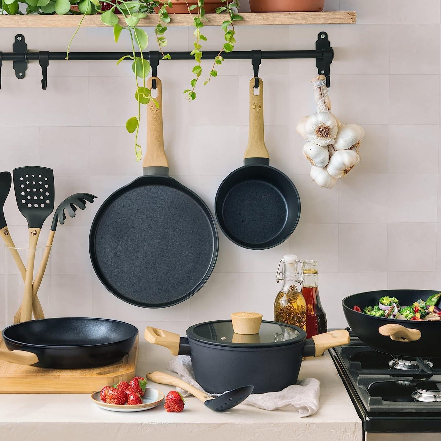 MasterChef 18cm Wood Look Sauce Pan