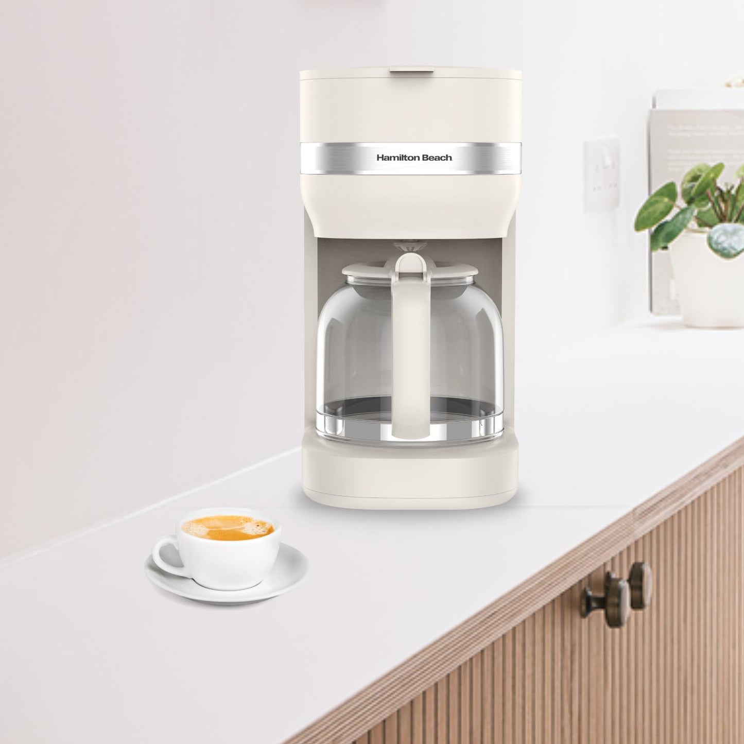 Hamilton Beach Ella 1.5L Matte Latte Filter Coffee Machine