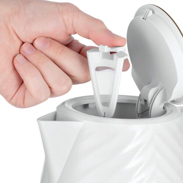 Russell Hobbs 1.7 Litre Groove Kettle White