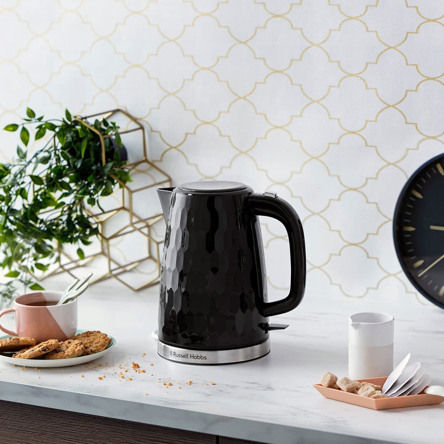 Russell Hobbs Honeycomb Cordless 1.7L Electric Kettle