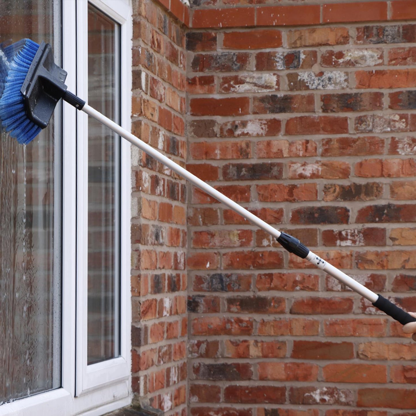 Streetwize Telescopic Car Wash Brush With Rubber Squeegee