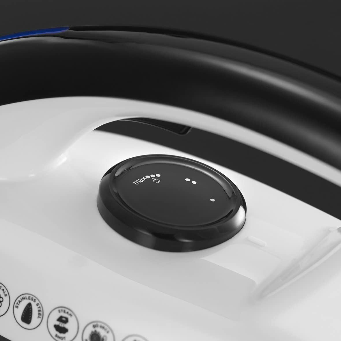 Russell Hobbs Steam Generator Iron