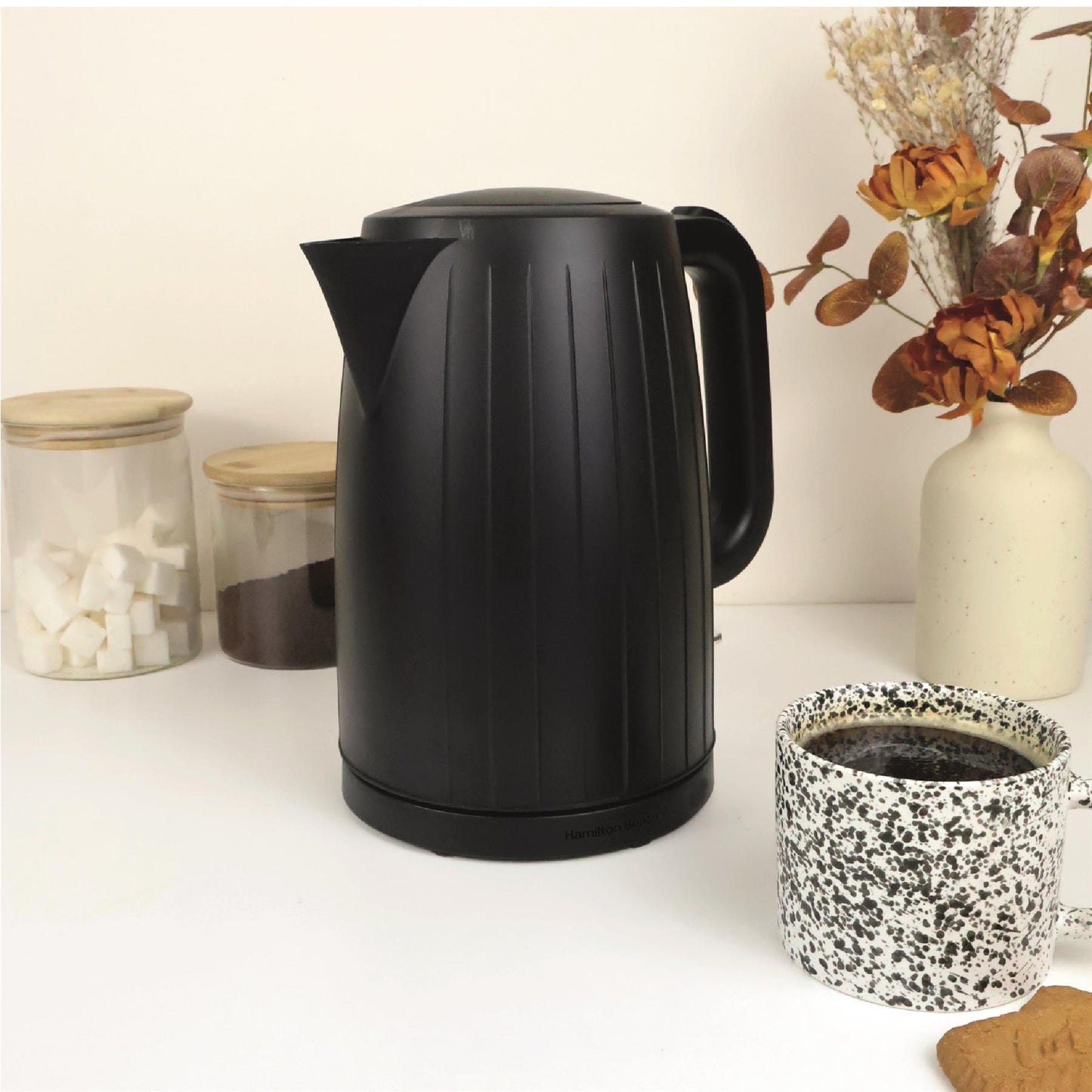 Hamilton Beach Stealth 1.7L Textured Kettle Matte Black