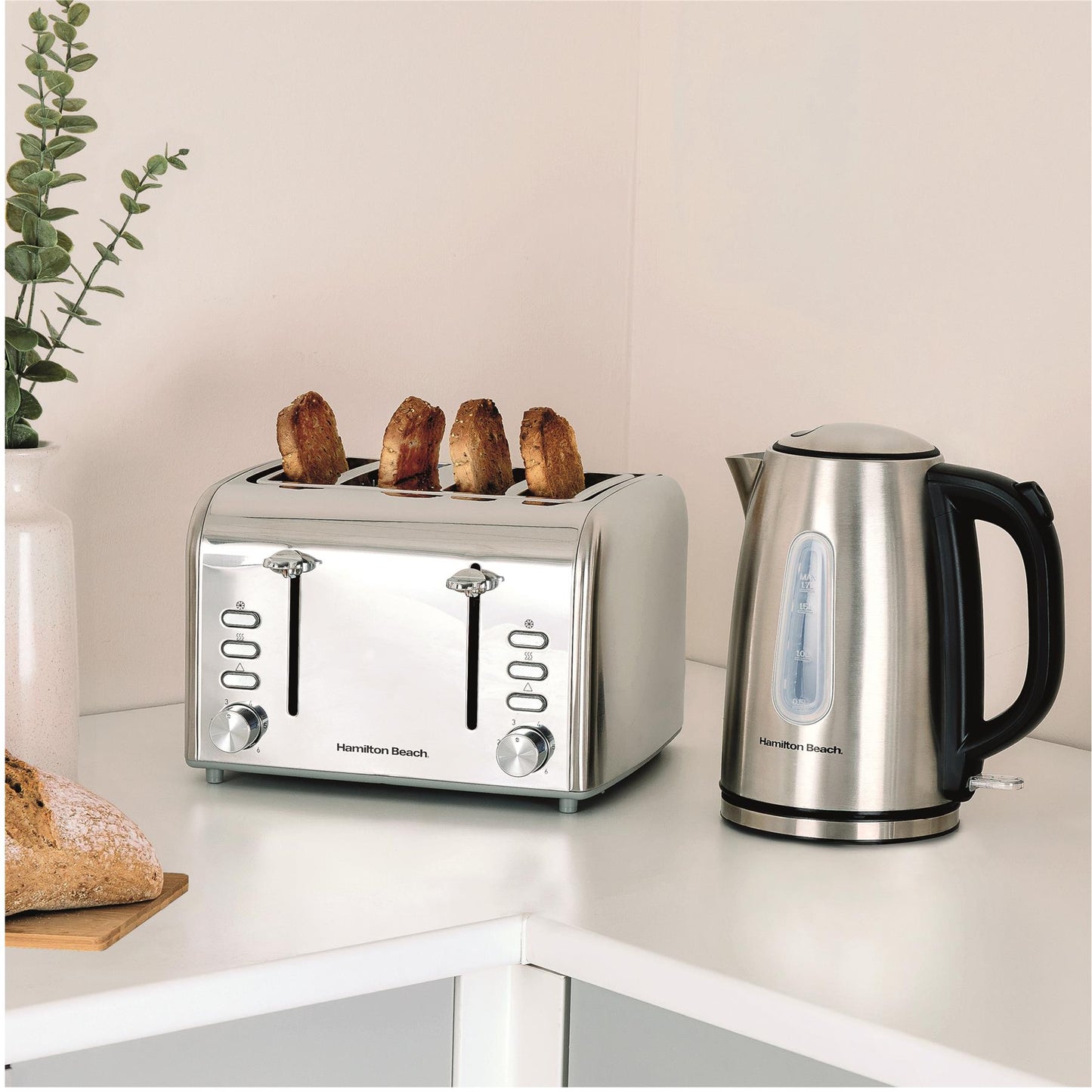 Hamilton Beach Rise Brushed Kettle & 4 Slice Toaster Bundle