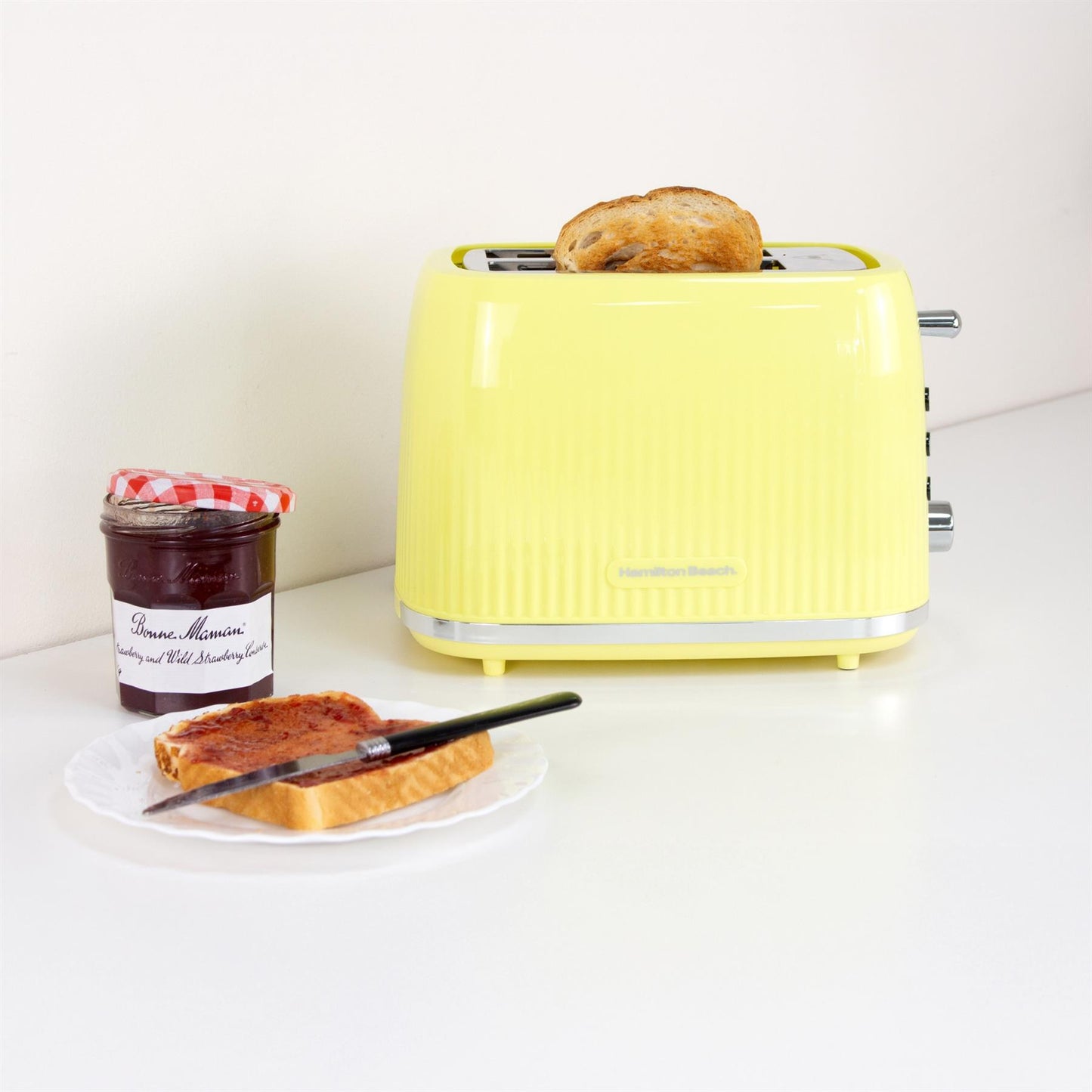 Hamilton Beach Miami Kettle & Toaster Set Banana Split