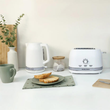 Hamilton Beach Ella White Breakfast Bundle