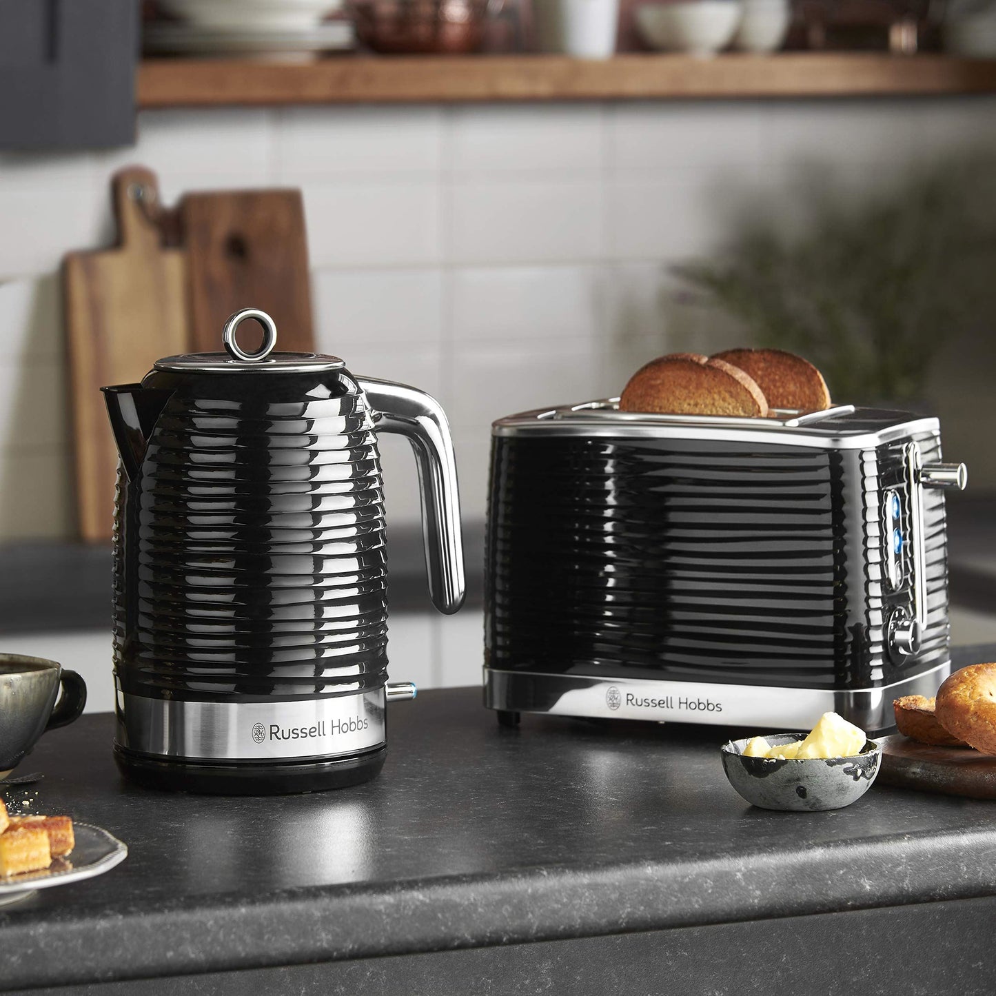 Russell Hobbs Inspire High Gloss Two Slice Toaster Black
