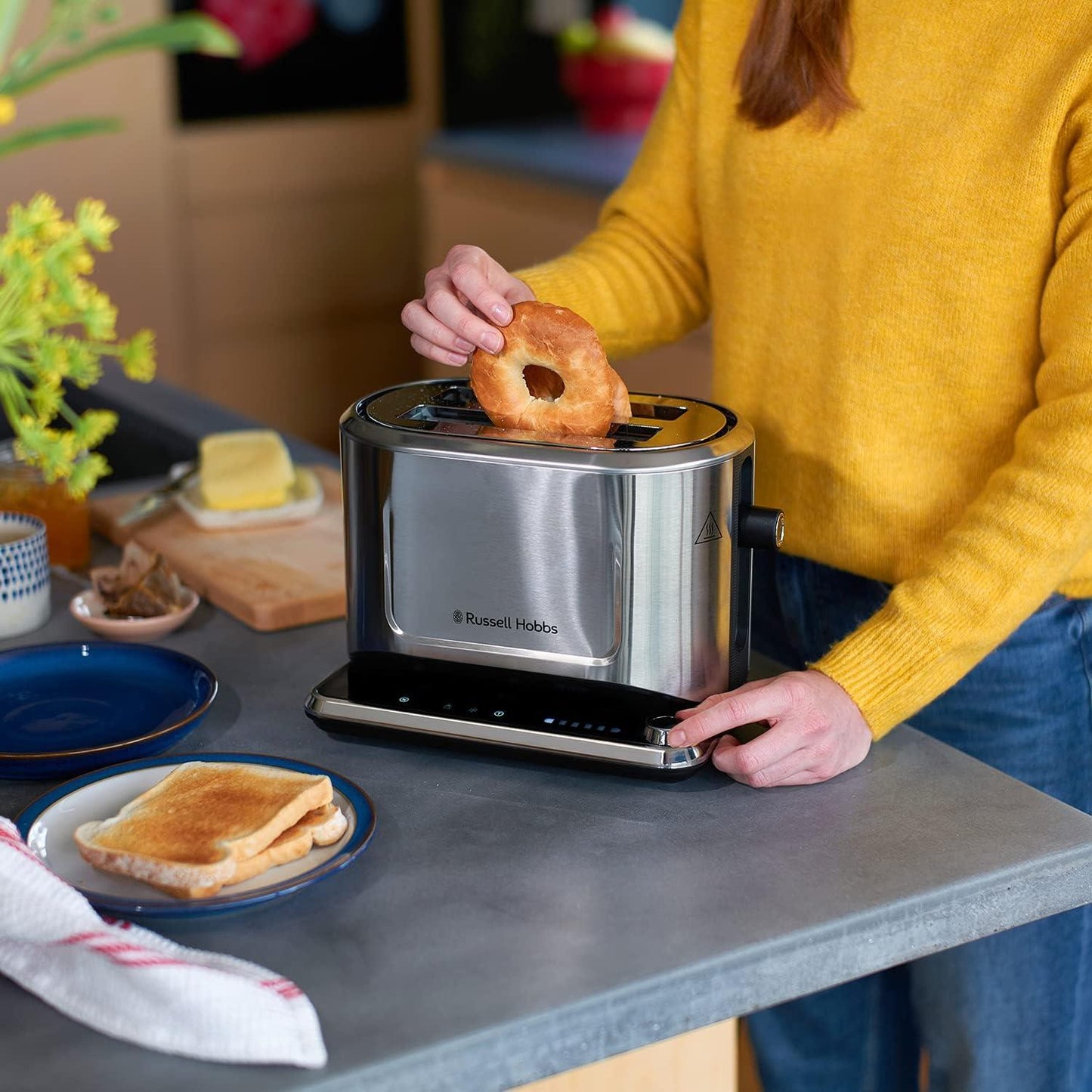 Russell Hobbs Attentiv Breakfast Bundle