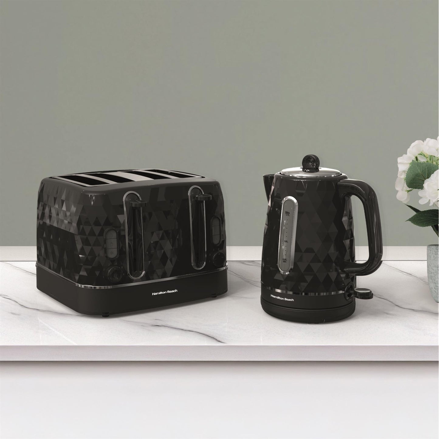 Hamilton Beach Diamond Kettle & Toaster Set Black