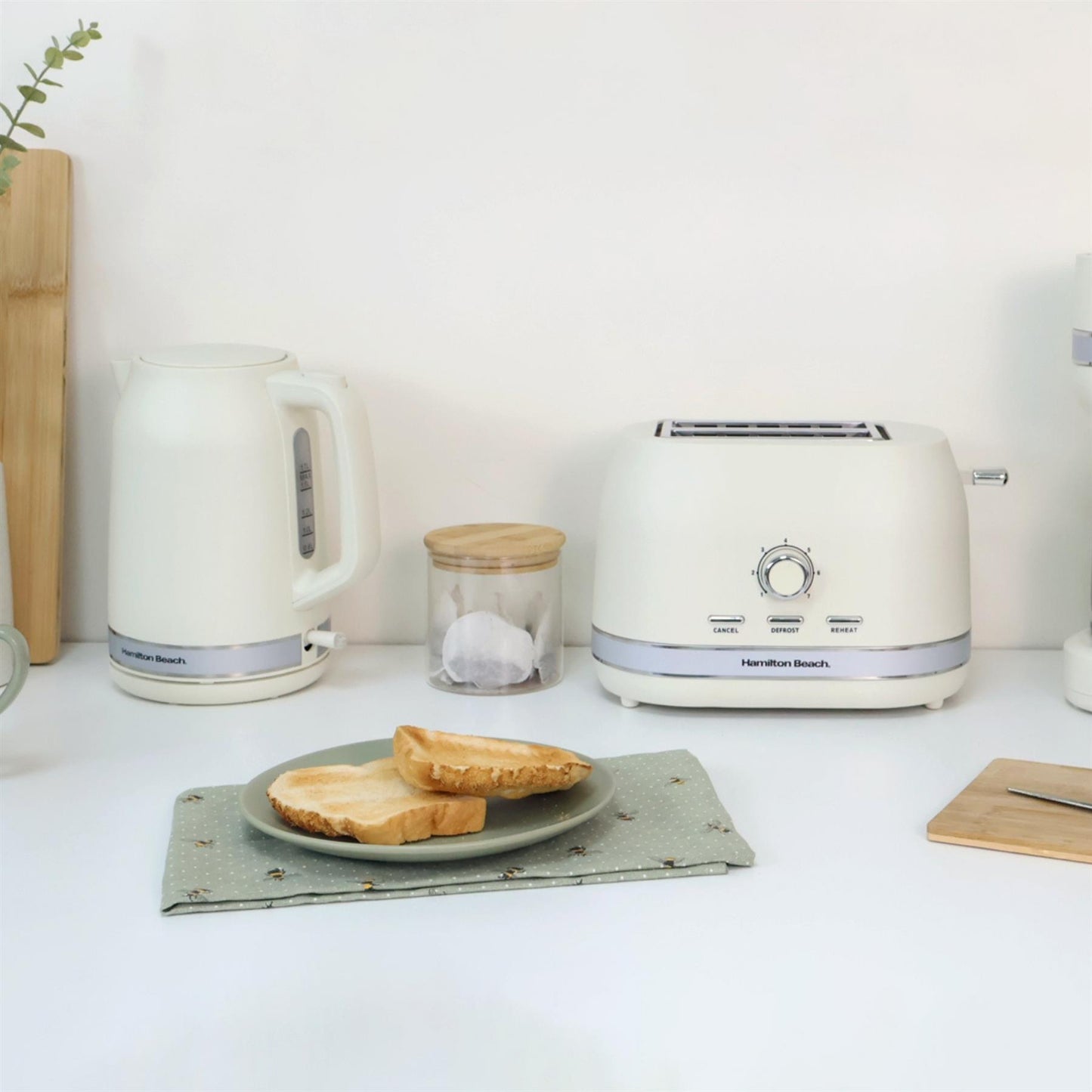 Hamilton Beach Ella Latte Kettle & Toaster Set