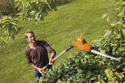 Flymo SabreCut XT Corded Telescopic Hedge Trimmer